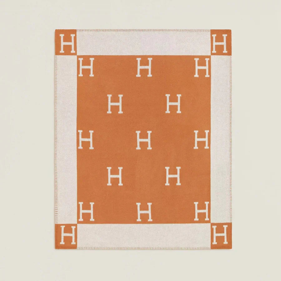 Luxury Cashmere Kit Hermès